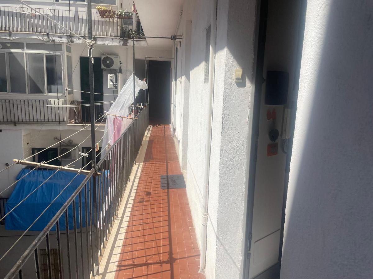 Be Your Home - Grazioso Monolocale Tra Porto E Stazione Civitavecchia Esterno foto