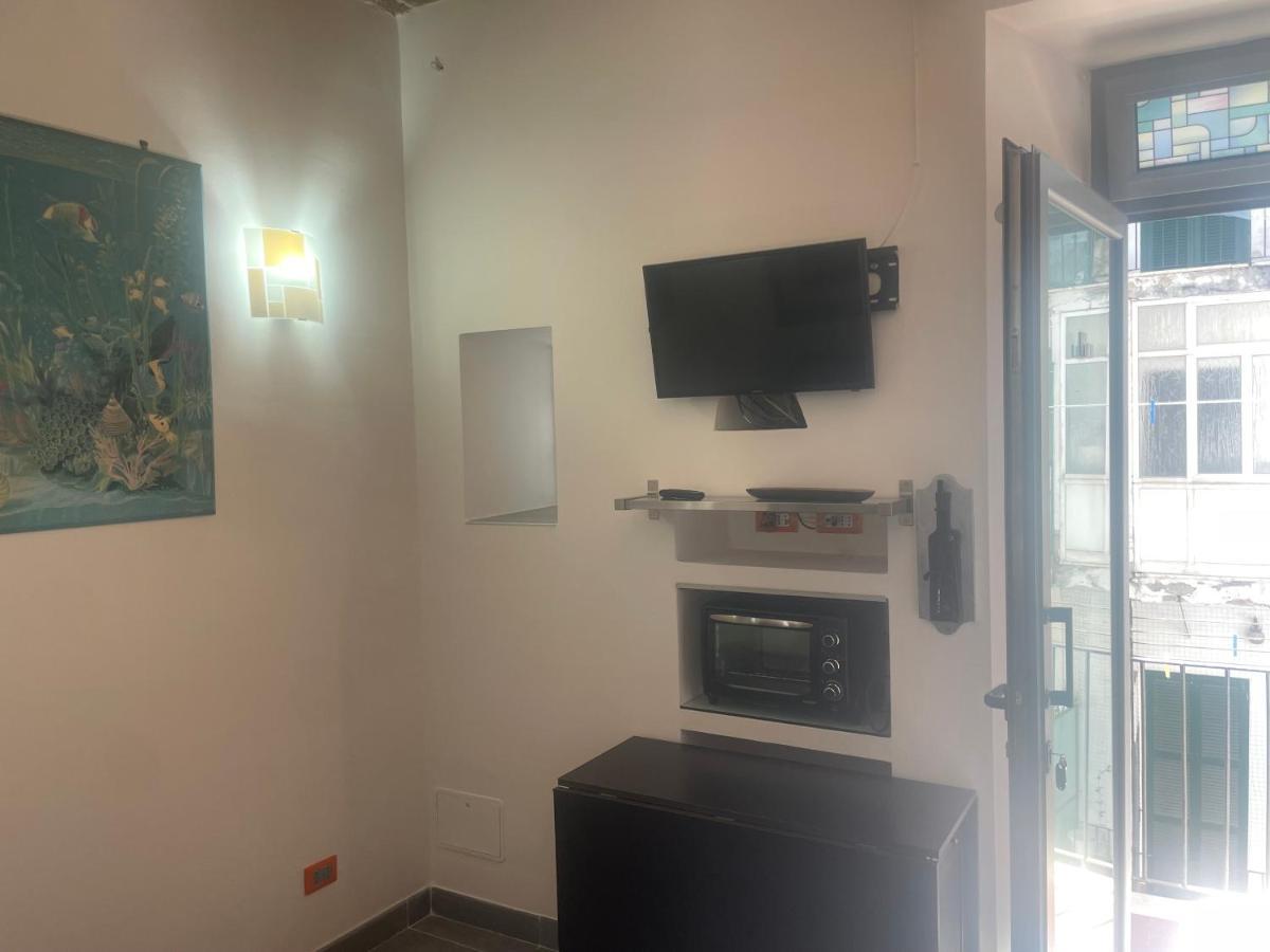 Be Your Home - Grazioso Monolocale Tra Porto E Stazione Civitavecchia Esterno foto